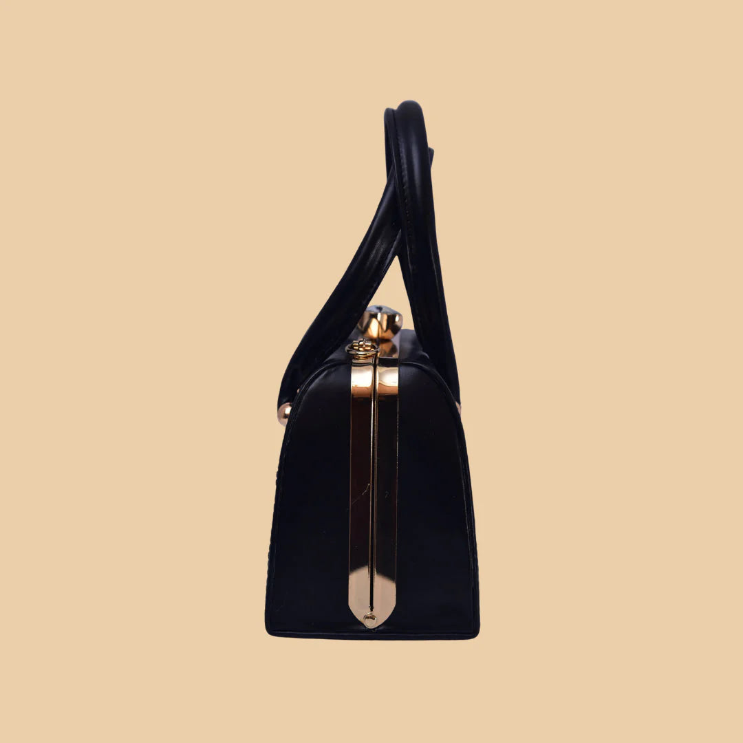 Charme Clutch Zauq Collections