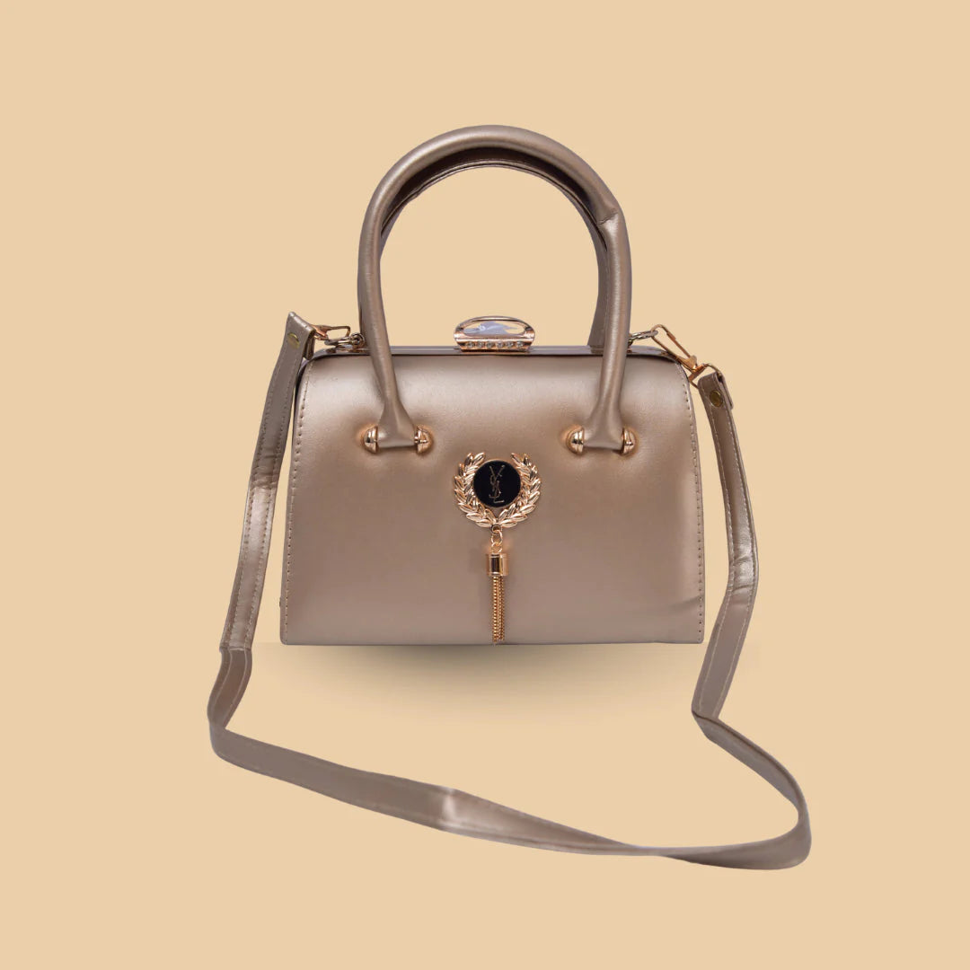 Charme Clutch Zauq Collections
